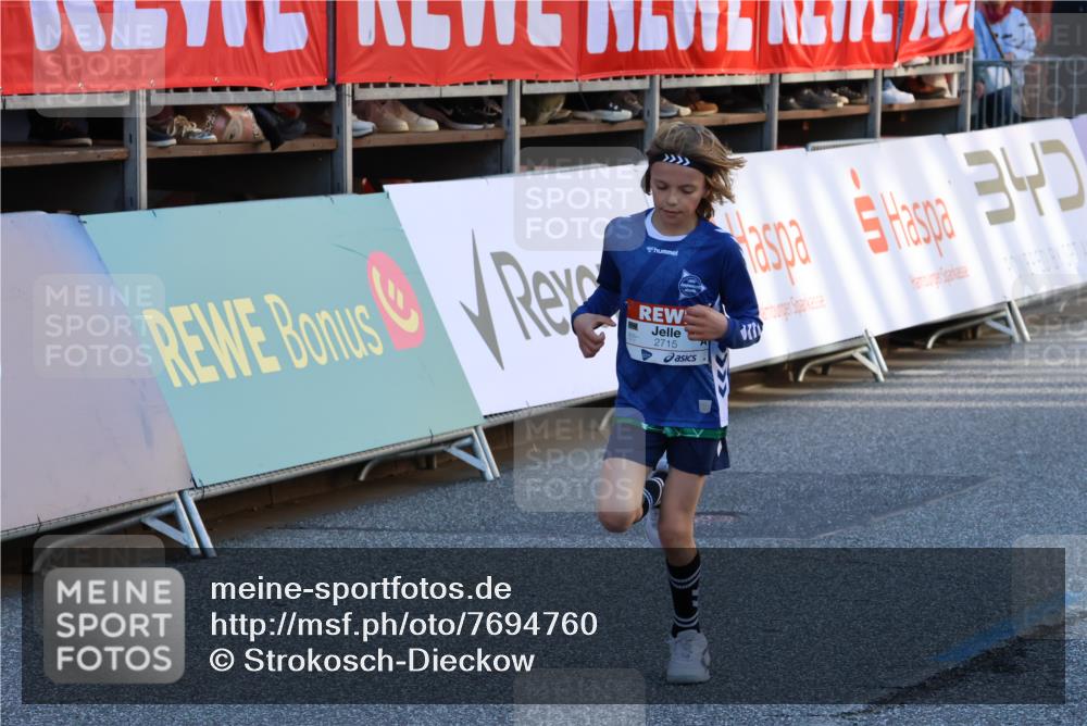 25.04.2025 - Das Zehntel Strokosch-Dieckow http://msf.ph/oto/7694760 26.04.2025 08:48:45 Ziel 2379, 2715, 3469, 3823, 1519, 3107, 3394, 3408, 3410 meine-sportfotos.de