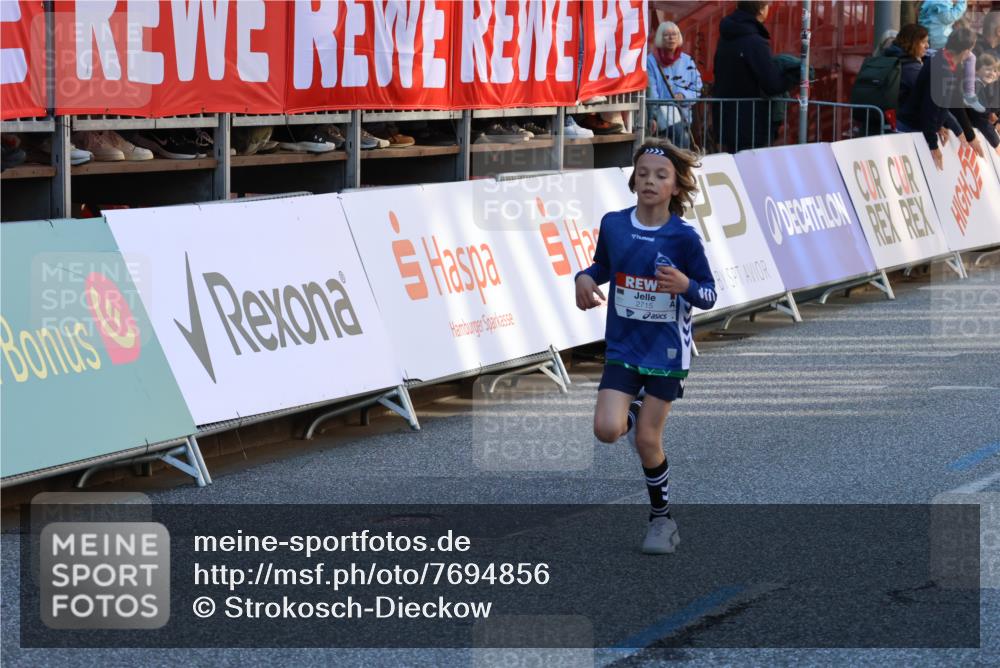 25.04.2025 - Das Zehntel Strokosch-Dieckow http://msf.ph/oto/7694856 26.04.2025 08:48:45 Ziel 2379, 2715, 3469, 3823, 1519, 3107, 3394, 3408, 3410 meine-sportfotos.de