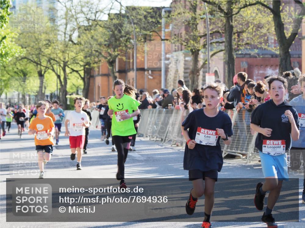 25.04.2025 - Das Zehntel MichiJ http://msf.ph/oto/7694936 26.04.2025 08:48:41 Laufen 1080, 1087 meine-sportfotos.de