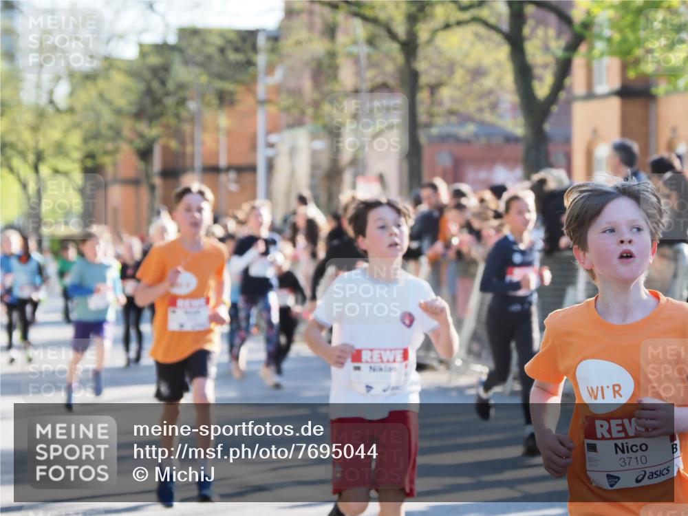 25.04.2025 - Das Zehntel MichiJ http://msf.ph/oto/7695044 26.04.2025 08:48:46 Laufen 3710, 3710 meine-sportfotos.de