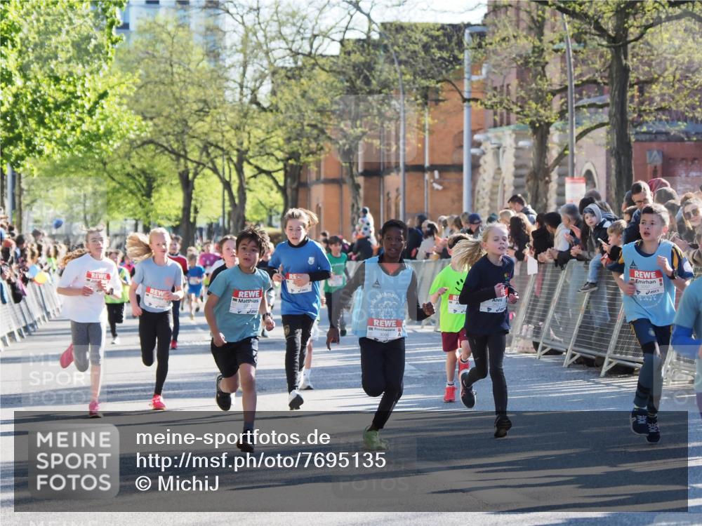 25.04.2025 - Das Zehntel MichiJ http://msf.ph/oto/7695135 26.04.2025 08:48:49 Laufen 2914 meine-sportfotos.de