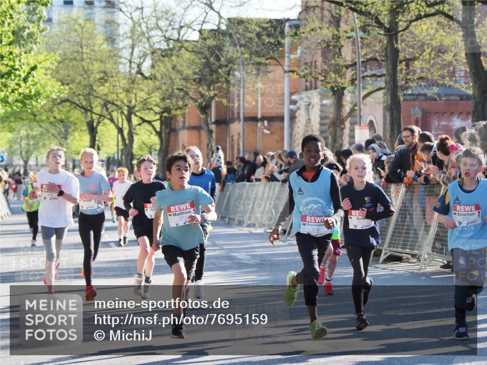 25.04.2025 - Das Zehntel MichiJ http://msf.ph/oto/7695159 26.04.2025 08:48:50 Laufen 1113, 2914, 3099, 2621, 3097 meine-sportfotos.de