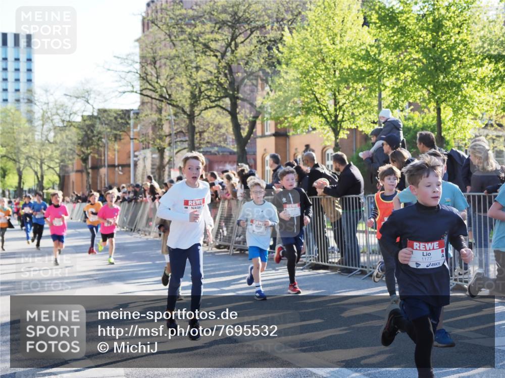 25.04.2025 - Das Zehntel MichiJ http://msf.ph/oto/7695532 26.04.2025 08:49:09 Laufen 1177 meine-sportfotos.de