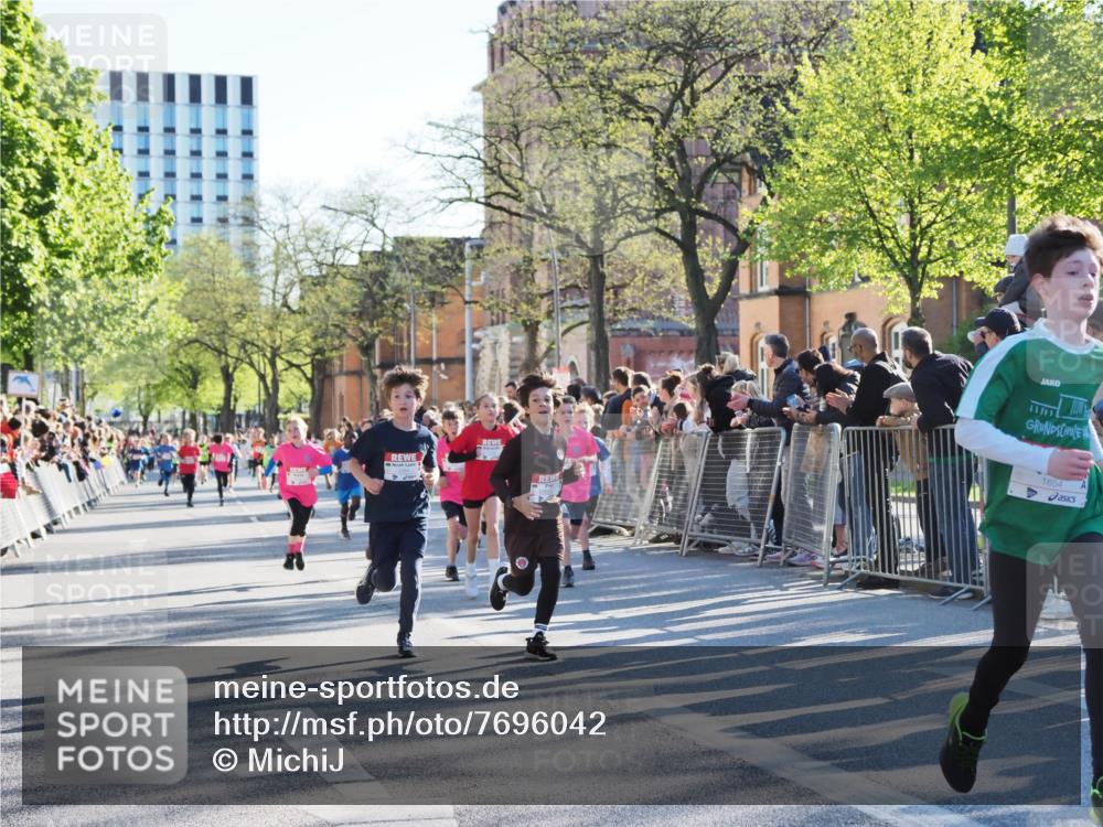 25.04.2025 - Das Zehntel MichiJ http://msf.ph/oto/7696042 26.04.2025 08:49:29 Laufen 1654 meine-sportfotos.de