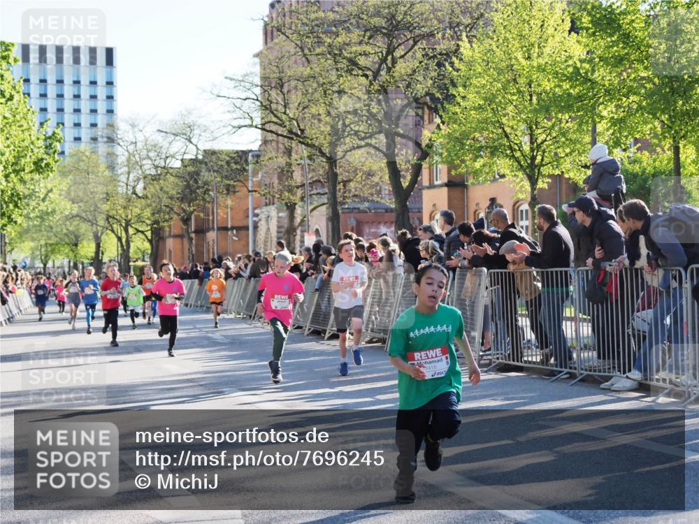 25.04.2025 - Das Zehntel MichiJ http://msf.ph/oto/7696245 26.04.2025 08:49:35 Laufen 44444444, 418 meine-sportfotos.de