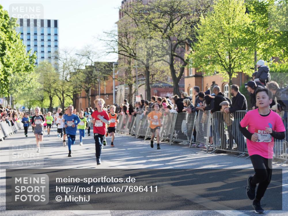 25.04.2025 - Das Zehntel MichiJ http://msf.ph/oto/7696411 26.04.2025 08:49:41 Laufen 3467 meine-sportfotos.de