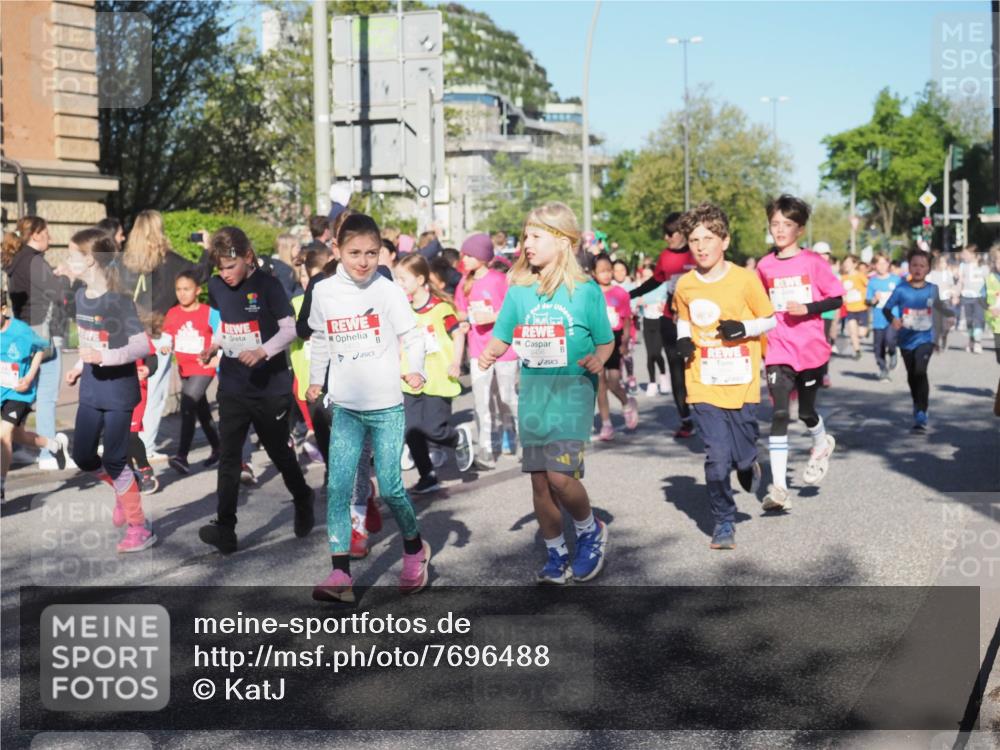 25.04.2025 - Das Zehntel KatJ http://msf.ph/oto/7696488 26.04.2025 08:37:44 Laufen  meine-sportfotos.de
