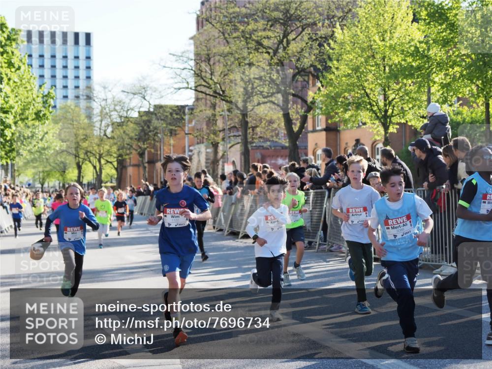 25.04.2025 - Das Zehntel MichiJ http://msf.ph/oto/7696734 26.04.2025 08:49:49 Laufen 10, 4, 1122 meine-sportfotos.de