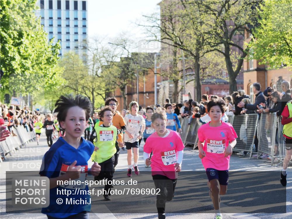 25.04.2025 - Das Zehntel MichiJ http://msf.ph/oto/7696902 26.04.2025 08:49:58 Laufen 1229, 3519, 3507 meine-sportfotos.de