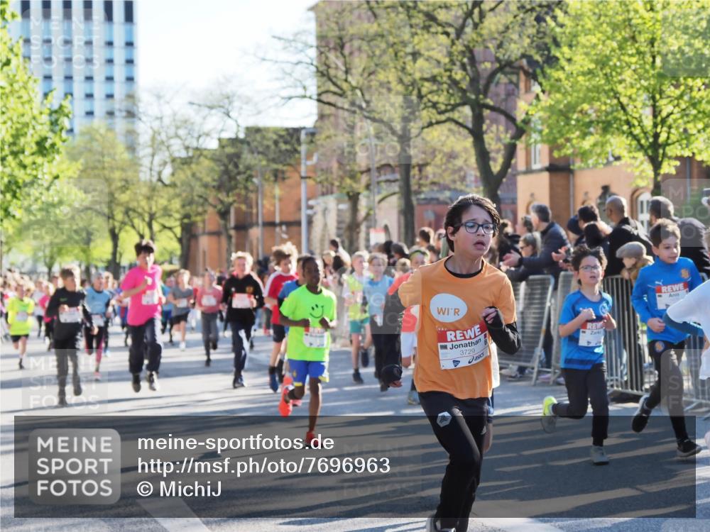 25.04.2025 - Das Zehntel MichiJ http://msf.ph/oto/7696963 26.04.2025 08:50:01 Laufen 3729 meine-sportfotos.de