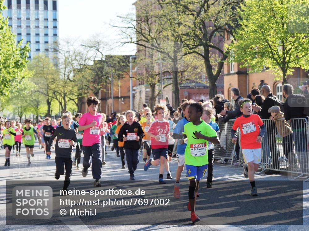 25.04.2025 - Das Zehntel MichiJ http://msf.ph/oto/7697002 26.04.2025 08:50:02 Laufen 3042, 2464 meine-sportfotos.de