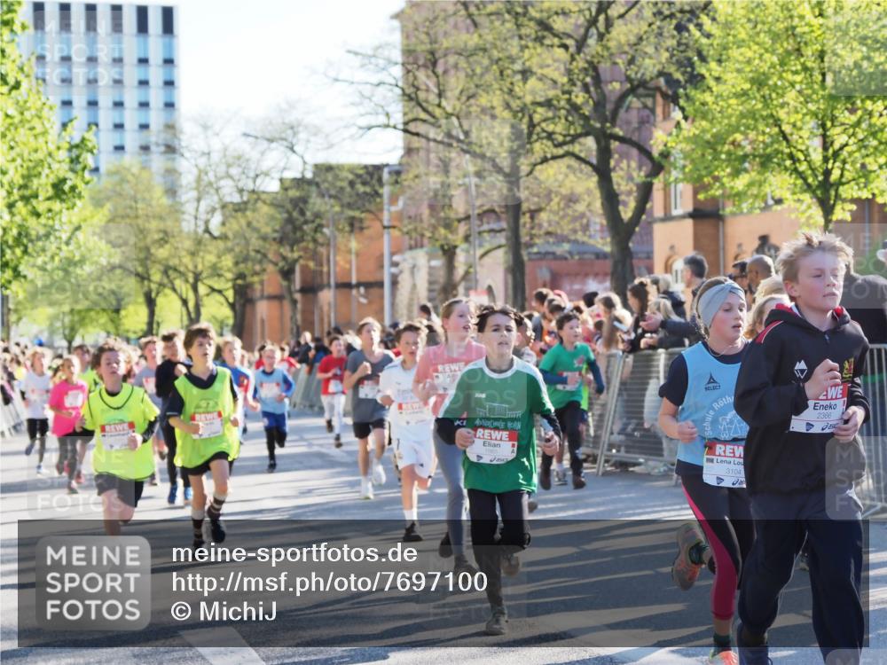 25.04.2025 - Das Zehntel MichiJ http://msf.ph/oto/7697100 26.04.2025 08:50:06 Laufen 2366, 3104 meine-sportfotos.de