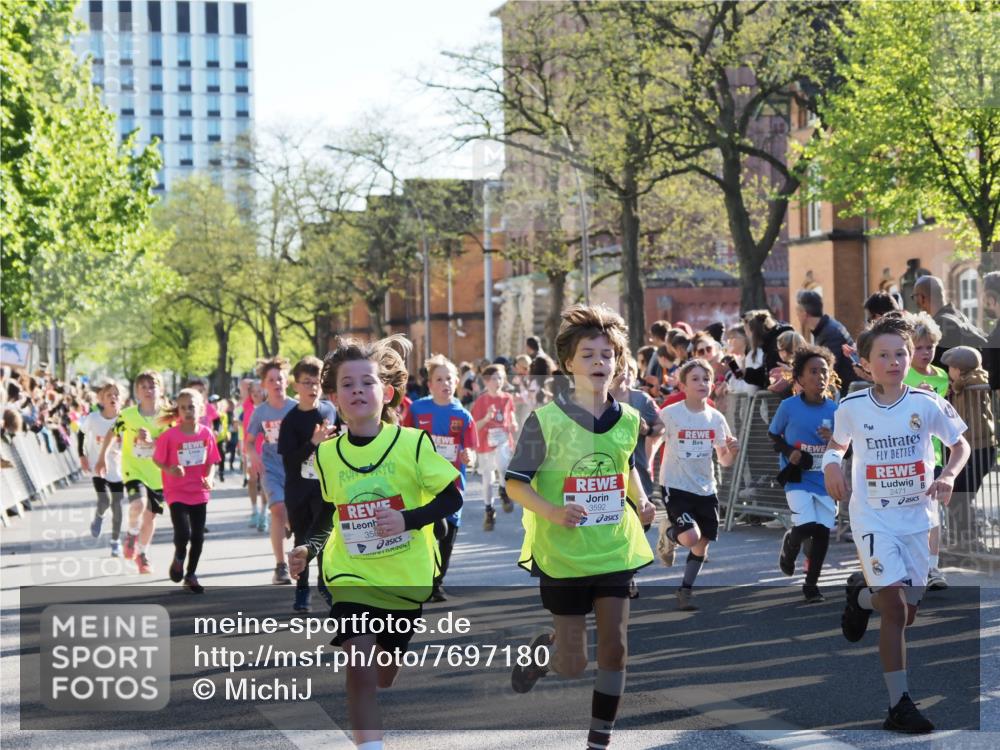 25.04.2025 - Das Zehntel MichiJ http://msf.ph/oto/7697180 26.04.2025 08:50:08 Laufen 358, 3592, 2471, 7 meine-sportfotos.de