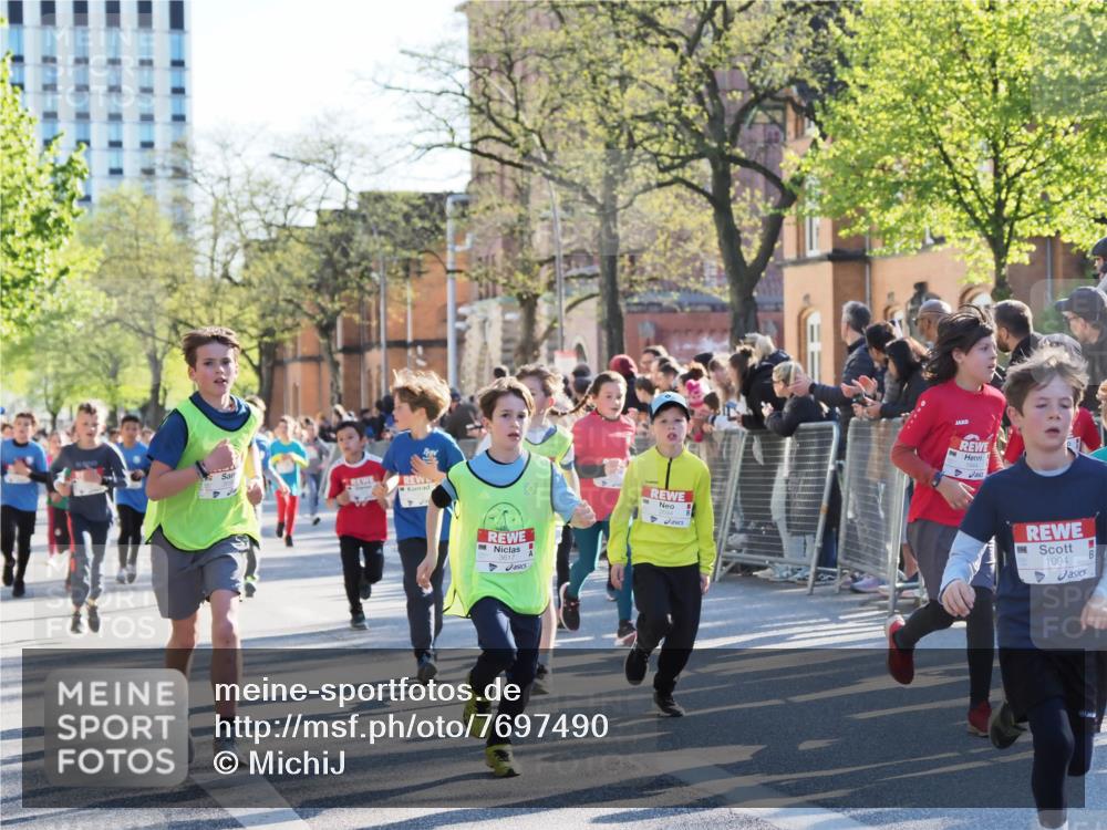 25.04.2025 - Das Zehntel MichiJ http://msf.ph/oto/7697490 26.04.2025 08:50:17 Laufen 1094 meine-sportfotos.de