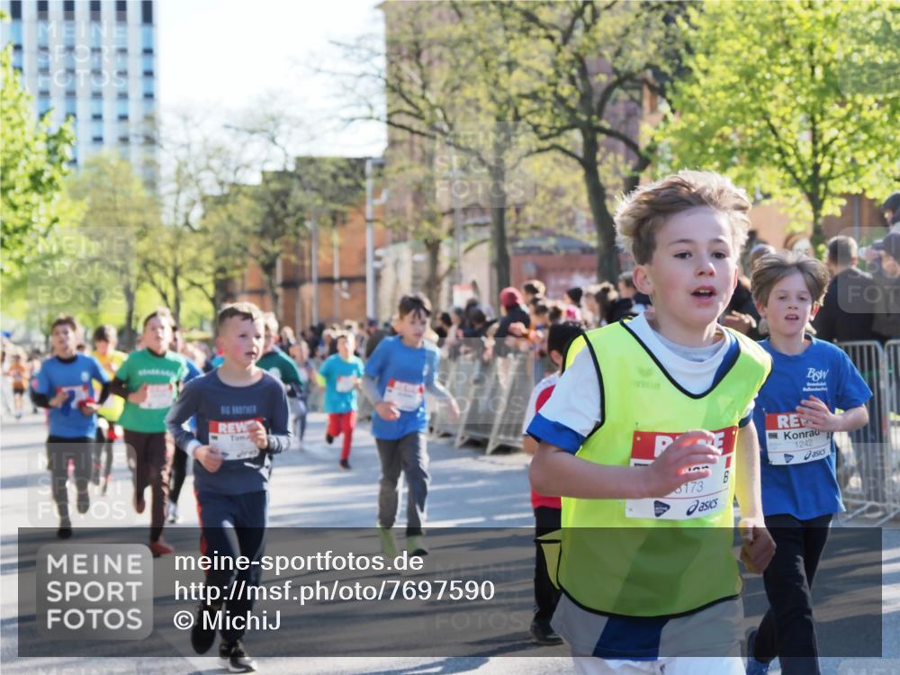 25.04.2025 - Das Zehntel MichiJ http://msf.ph/oto/7697590 26.04.2025 08:50:20 Laufen 98, 173, 1242 meine-sportfotos.de