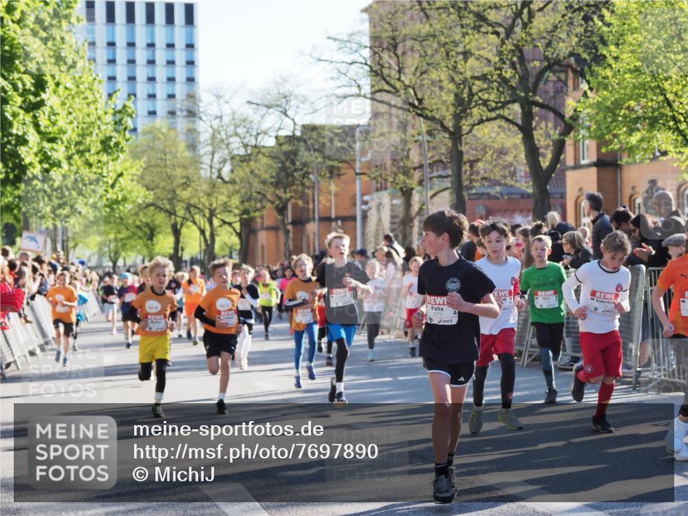25.04.2025 - Das Zehntel MichiJ http://msf.ph/oto/7697890 26.04.2025 08:50:29 Laufen 2375 meine-sportfotos.de