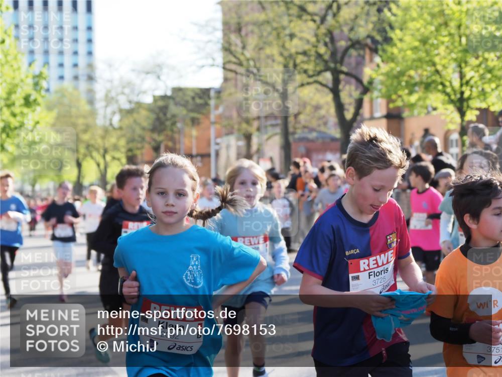25.04.2025 - Das Zehntel MichiJ http://msf.ph/oto/7698153 26.04.2025 08:50:40 Laufen 2092, 1, 3725, 3751, 3751 meine-sportfotos.de