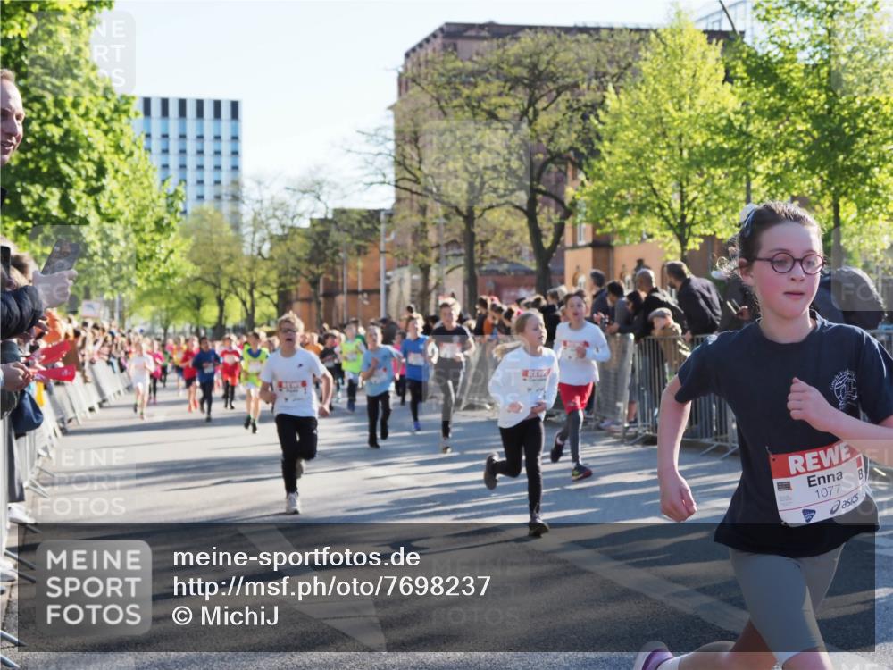 25.04.2025 - Das Zehntel MichiJ http://msf.ph/oto/7698237 26.04.2025 08:50:46 Laufen 1077 meine-sportfotos.de