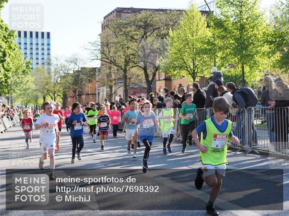 25.04.2025 - Das Zehntel MichiJ http://msf.ph/oto/7698392 26.04.2025 08:50:51 Laufen 3578 meine-sportfotos.de