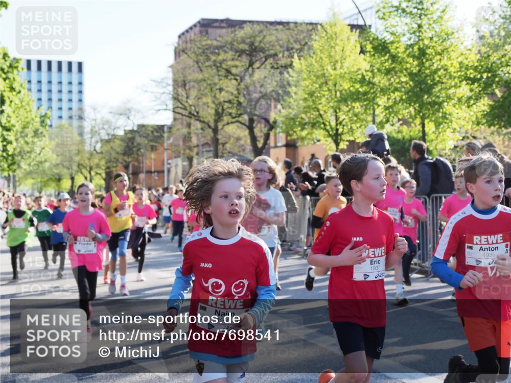 25.04.2025 - Das Zehntel MichiJ http://msf.ph/oto/7698541 26.04.2025 08:50:56 Laufen 1903, 1937, 1935 meine-sportfotos.de
