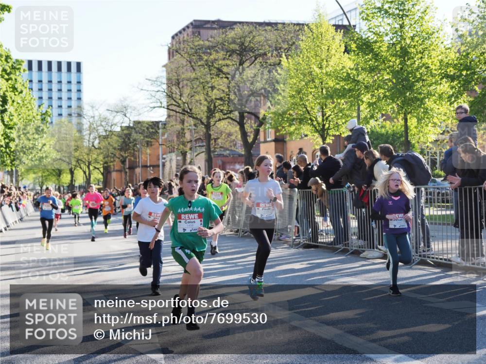 25.04.2025 - Das Zehntel MichiJ http://msf.ph/oto/7699530 26.04.2025 08:51:23 Laufen 44444444, 1456 meine-sportfotos.de