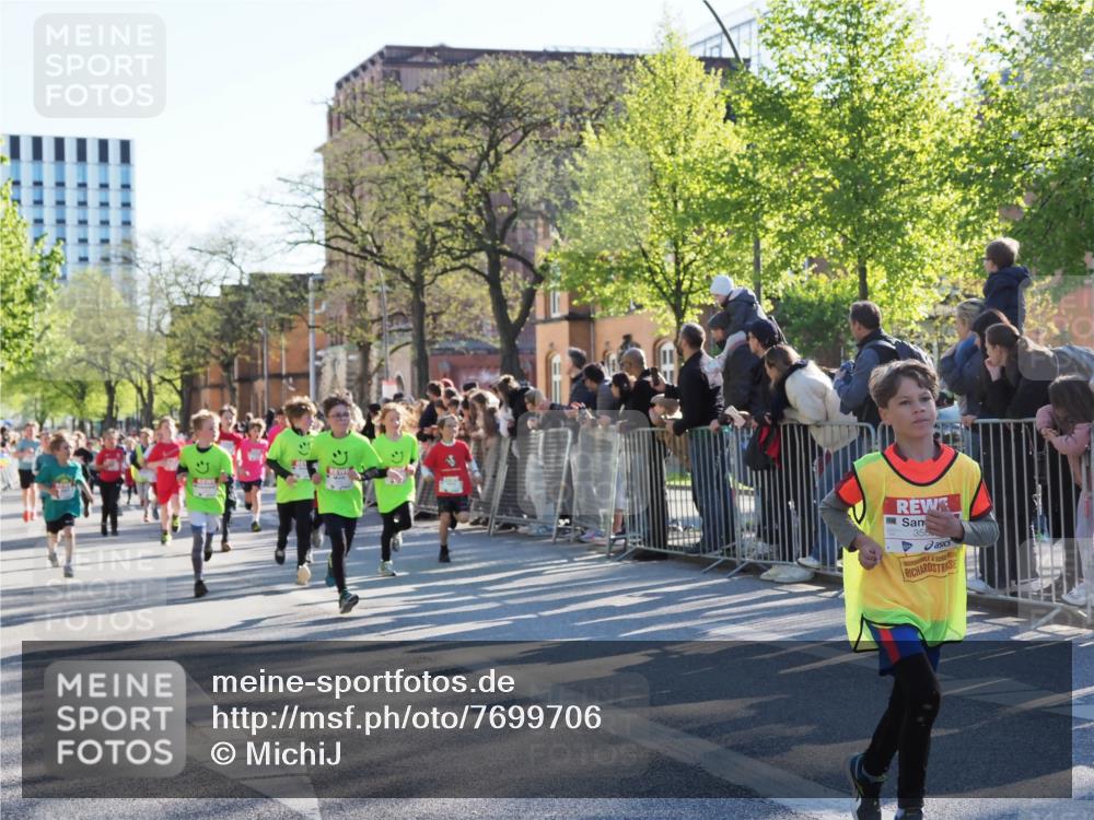 25.04.2025 - Das Zehntel MichiJ http://msf.ph/oto/7699706 26.04.2025 08:51:35 Laufen 35 meine-sportfotos.de