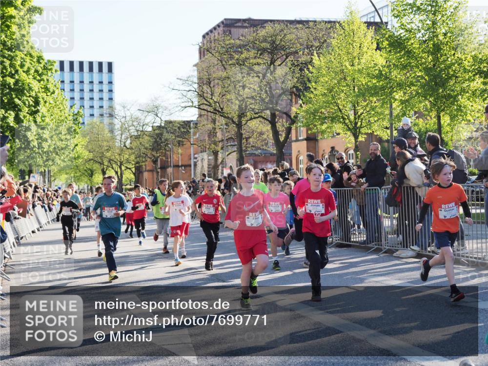25.04.2025 - Das Zehntel MichiJ http://msf.ph/oto/7699771 26.04.2025 08:51:40 Laufen  meine-sportfotos.de