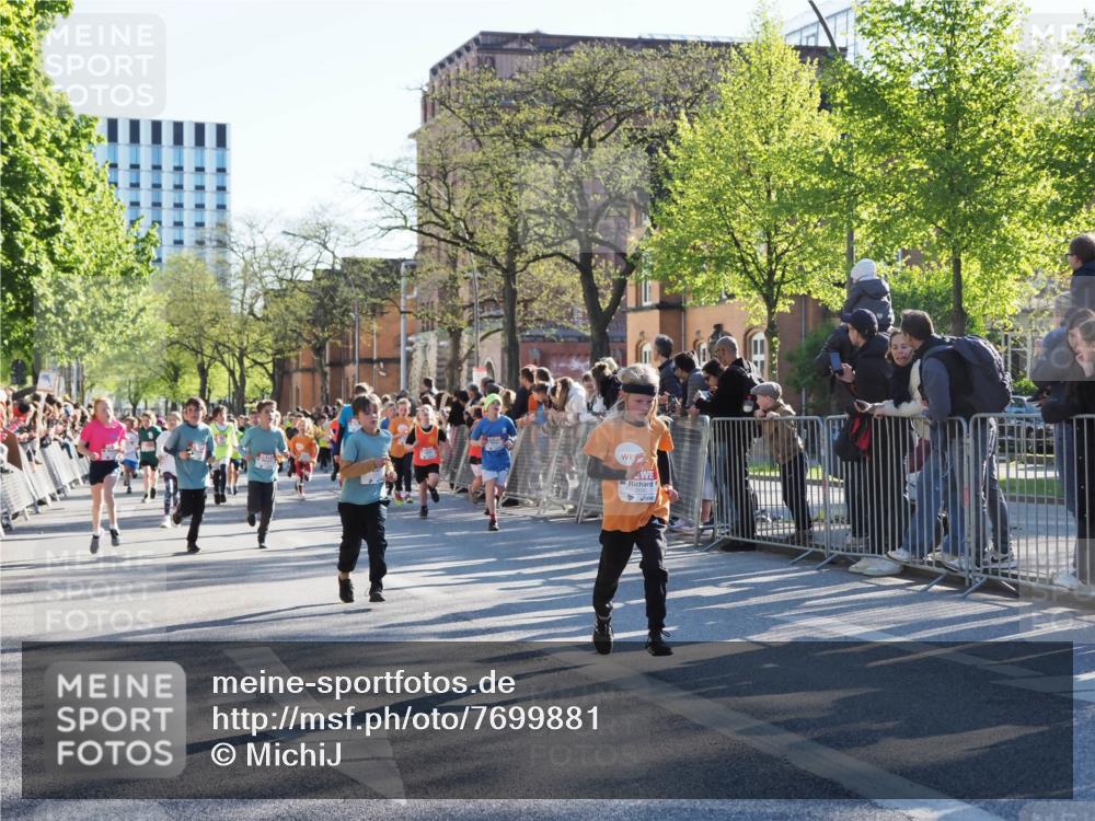 25.04.2025 - Das Zehntel MichiJ http://msf.ph/oto/7699881 26.04.2025 08:51:49 Laufen 3690 meine-sportfotos.de