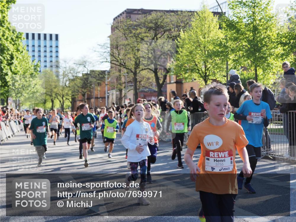 25.04.2025 - Das Zehntel MichiJ http://msf.ph/oto/7699971 26.04.2025 08:51:55 Laufen 3755, 2095 meine-sportfotos.de