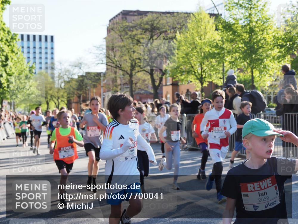 25.04.2025 - Das Zehntel MichiJ http://msf.ph/oto/7700041 26.04.2025 08:52:00 Laufen 2467, 2559 meine-sportfotos.de