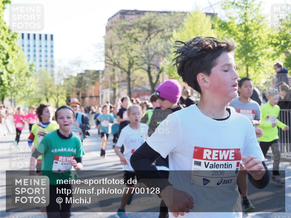 25.04.2025 - Das Zehntel MichiJ http://msf.ph/oto/7700128 26.04.2025 08:52:06 Laufen 44444444, 2836, 2836 meine-sportfotos.de