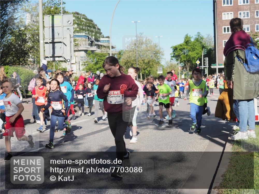 25.04.2025 - Das Zehntel KatJ http://msf.ph/oto/7703086 26.04.2025 08:38:39 Laufen 1146 meine-sportfotos.de