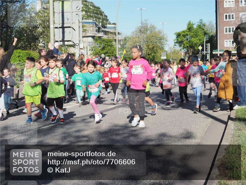 25.04.2025 - Das Zehntel KatJ http://msf.ph/oto/7706606 26.04.2025 08:39:36 Laufen 77 meine-sportfotos.de
