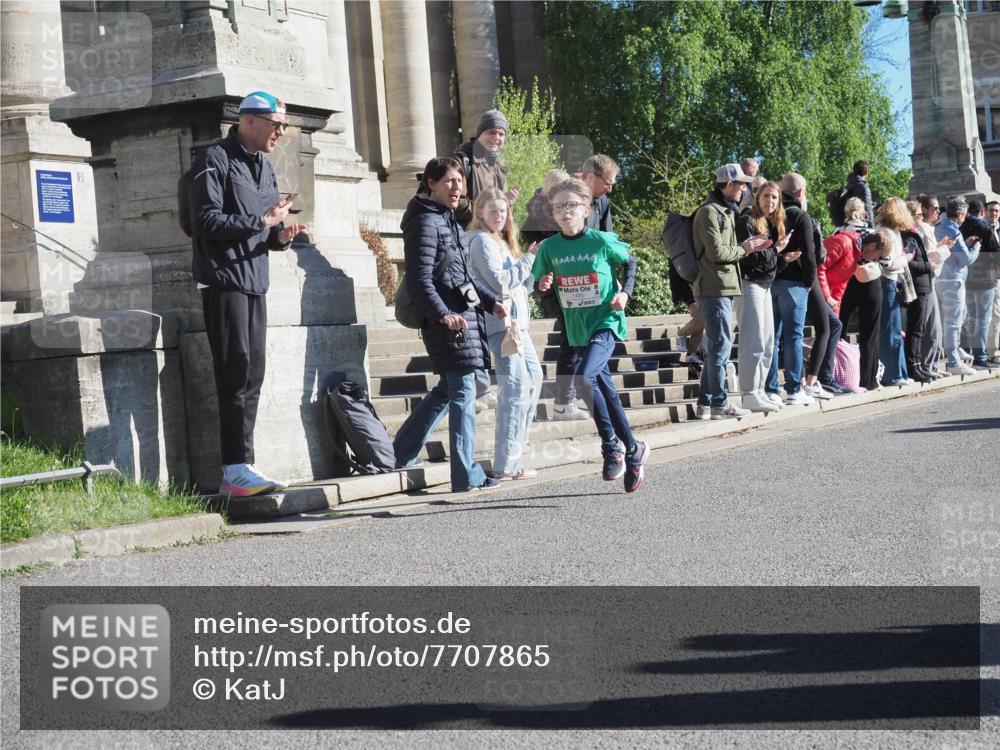 25.04.2025 - Das Zehntel KatJ http://msf.ph/oto/7707865 26.04.2025 08:46:47 Laufen  meine-sportfotos.de