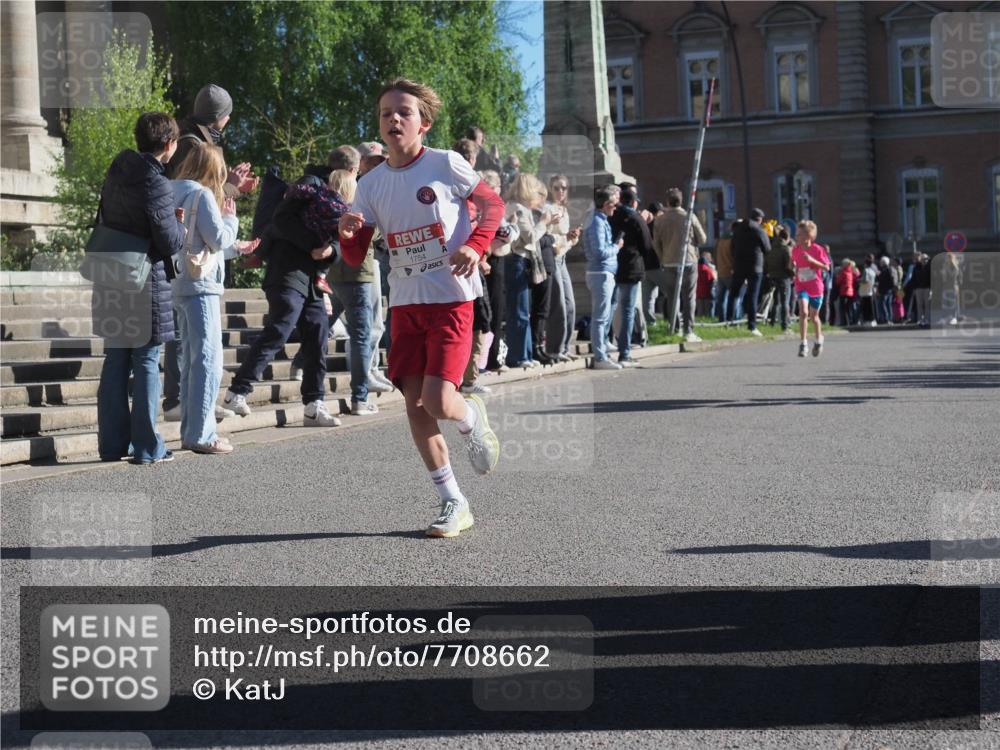 25.04.2025 - Das Zehntel KatJ http://msf.ph/oto/7708662 26.04.2025 08:47:47 Laufen 1754 meine-sportfotos.de
