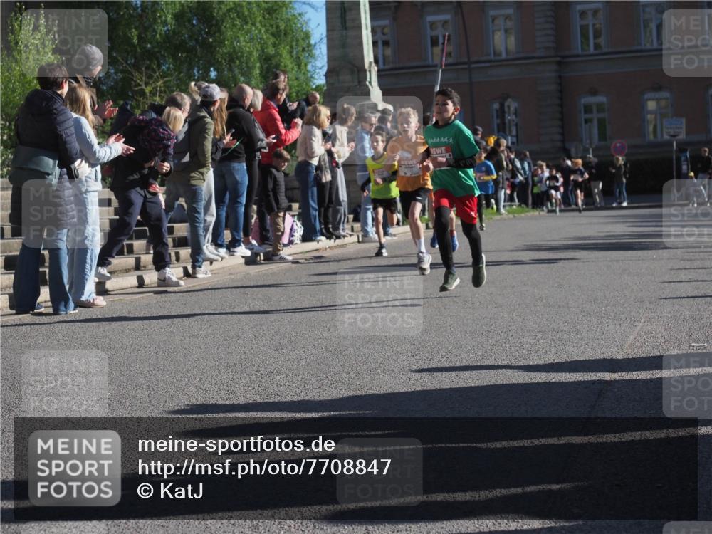 25.04.2025 - Das Zehntel KatJ http://msf.ph/oto/7708847 26.04.2025 08:48:01 Laufen  meine-sportfotos.de