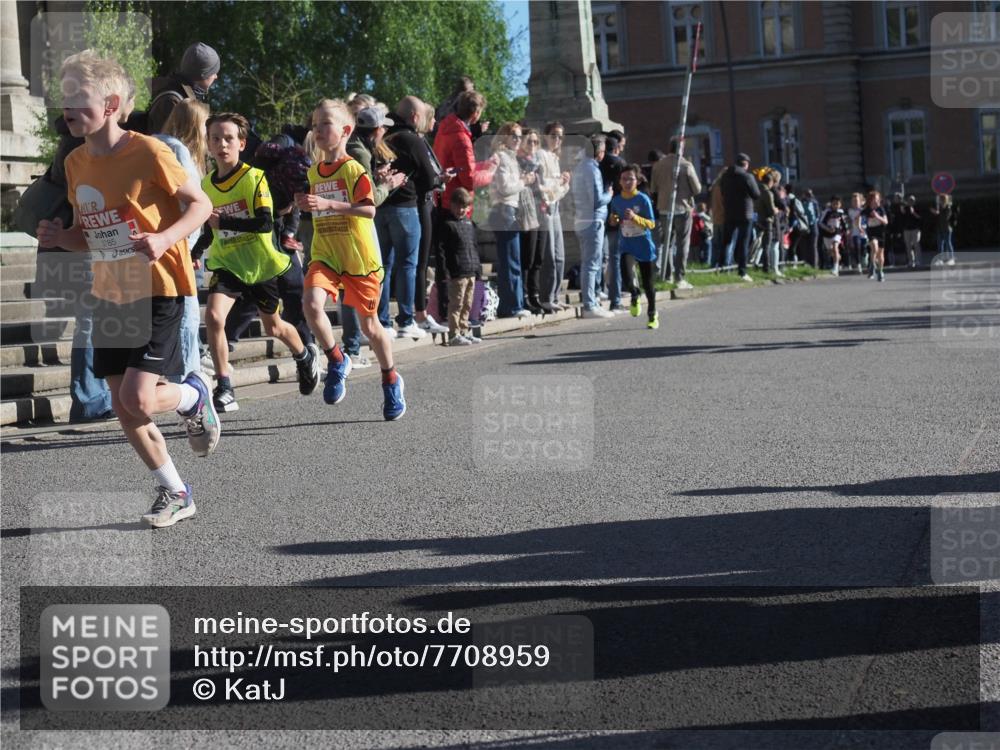 25.04.2025 - Das Zehntel KatJ http://msf.ph/oto/7708959 26.04.2025 08:48:03 Laufen 3785 meine-sportfotos.de