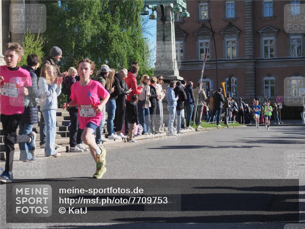 25.04.2025 - Das Zehntel KatJ http://msf.ph/oto/7709753 26.04.2025 08:48:35 Laufen 3540 meine-sportfotos.de