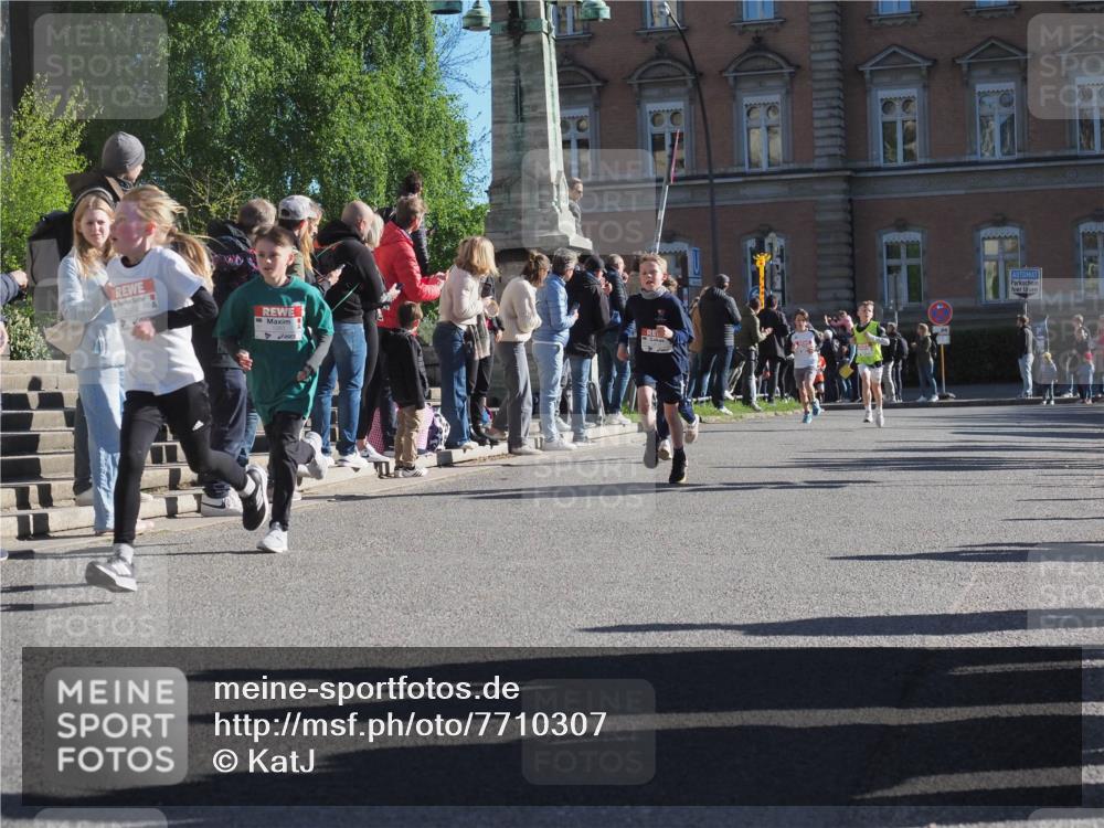 25.04.2025 - Das Zehntel KatJ http://msf.ph/oto/7710307 26.04.2025 08:49:01 Laufen 2874 meine-sportfotos.de