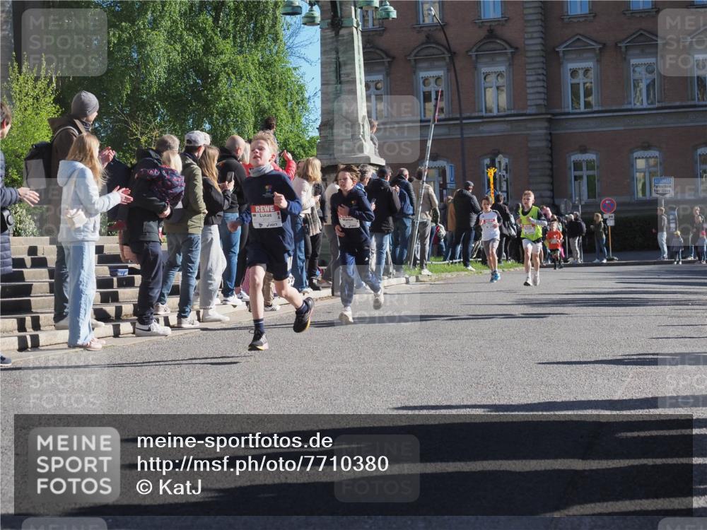 25.04.2025 - Das Zehntel KatJ http://msf.ph/oto/7710380 26.04.2025 08:49:02 Laufen  meine-sportfotos.de