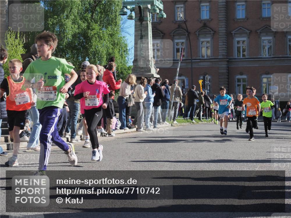 25.04.2025 - Das Zehntel KatJ http://msf.ph/oto/7710742 26.04.2025 08:49:15 Laufen 2800, 2208 meine-sportfotos.de