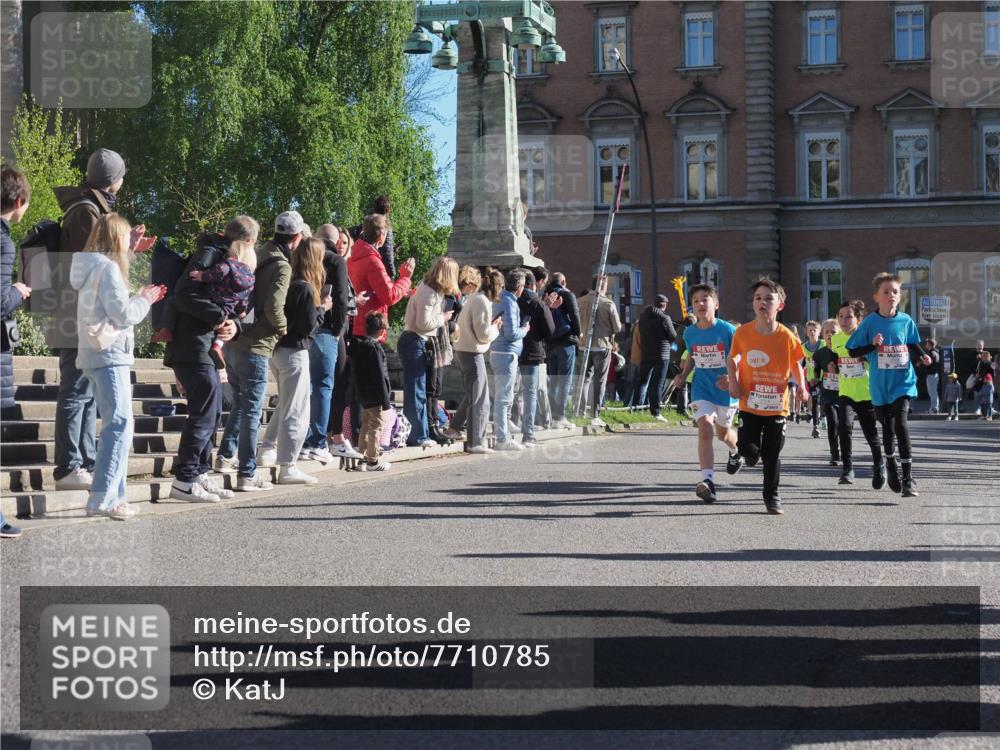 25.04.2025 - Das Zehntel KatJ http://msf.ph/oto/7710785 26.04.2025 08:49:16 Laufen  meine-sportfotos.de