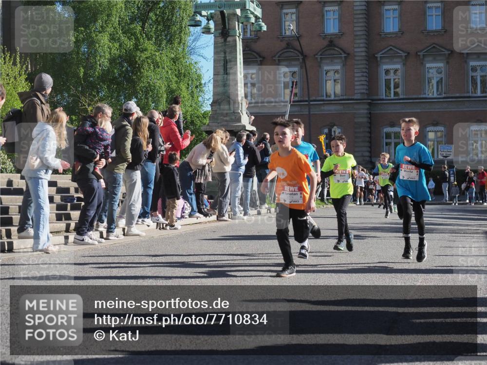 25.04.2025 - Das Zehntel KatJ http://msf.ph/oto/7710834 26.04.2025 08:49:17 Laufen 3774 meine-sportfotos.de