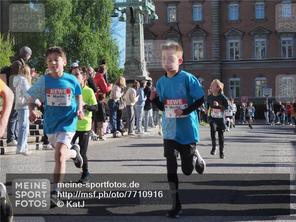 25.04.2025 - Das Zehntel KatJ http://msf.ph/oto/7710916 26.04.2025 08:49:18 Laufen 2098 meine-sportfotos.de