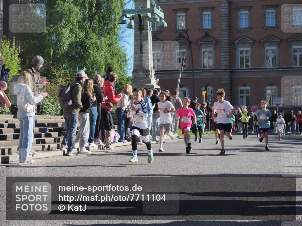 25.04.2025 - Das Zehntel KatJ http://msf.ph/oto/7711104 26.04.2025 08:49:22 Laufen  meine-sportfotos.de