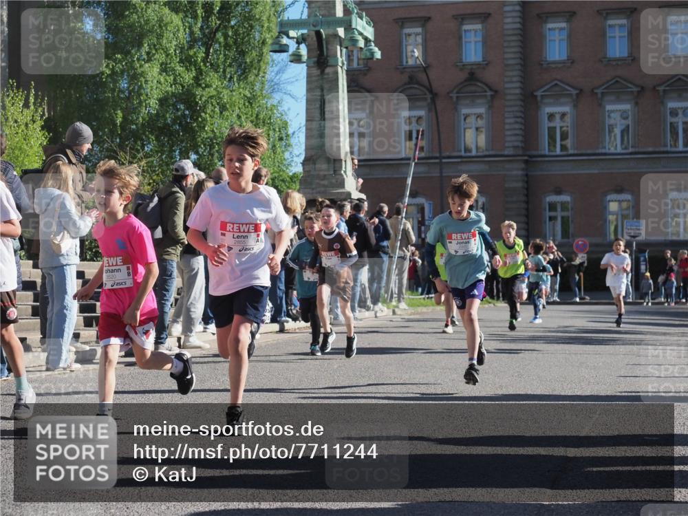 25.04.2025 - Das Zehntel KatJ http://msf.ph/oto/7711244 26.04.2025 08:49:25 Laufen 3520, 2855, 11, 7 meine-sportfotos.de