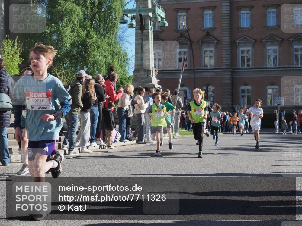 25.04.2025 - Das Zehntel KatJ http://msf.ph/oto/7711326 26.04.2025 08:49:26 Laufen 2935 meine-sportfotos.de