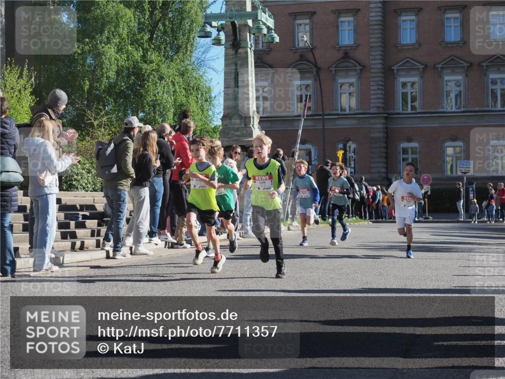 25.04.2025 - Das Zehntel KatJ http://msf.ph/oto/7711357 26.04.2025 08:49:27 Laufen  meine-sportfotos.de