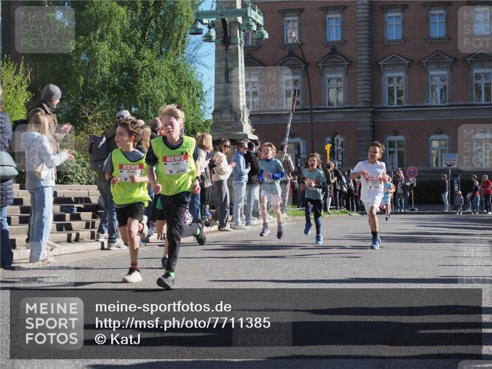 25.04.2025 - Das Zehntel KatJ http://msf.ph/oto/7711385 26.04.2025 08:49:27 Laufen 3214 meine-sportfotos.de