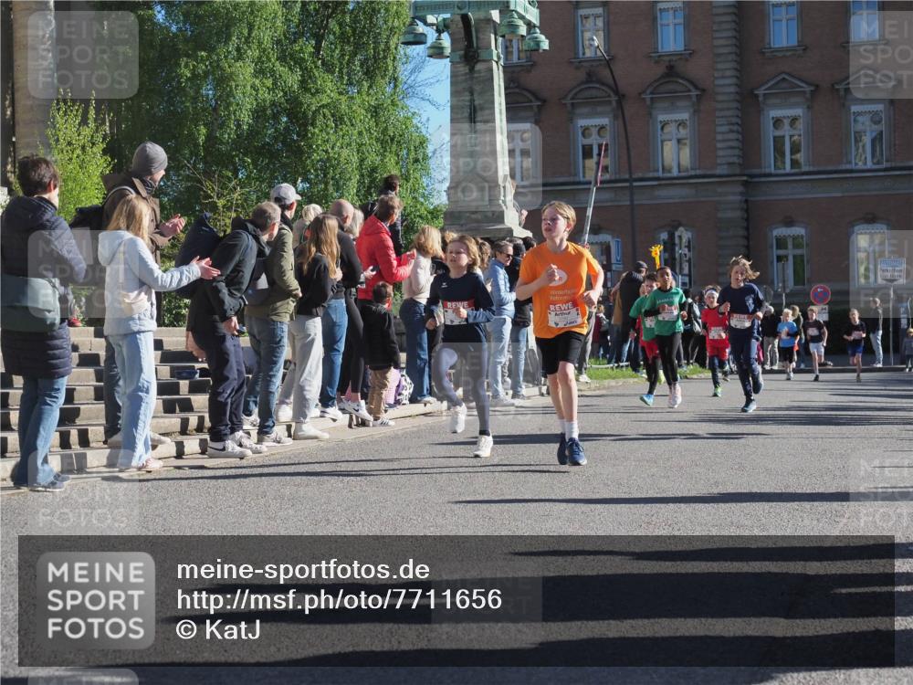 25.04.2025 - Das Zehntel KatJ http://msf.ph/oto/7711656 26.04.2025 08:49:36 Laufen  meine-sportfotos.de